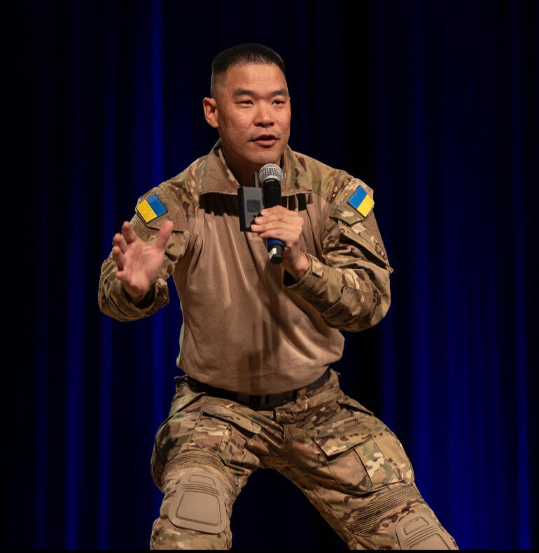 U.S. Air Force Veteran Mark J. Lindquist telling the story of Ukraine on stages across America