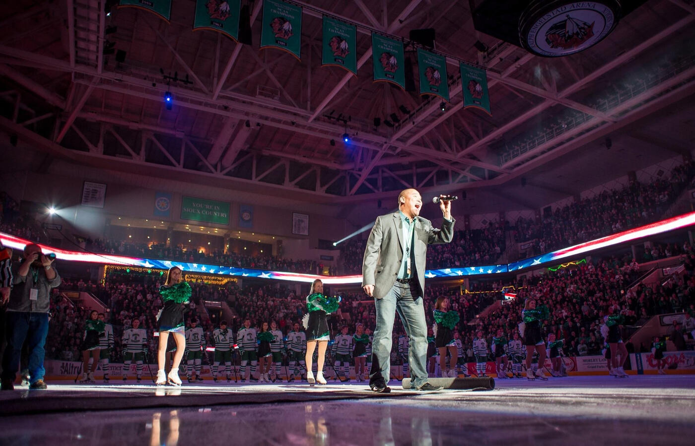 U.S. Air Force Veteran Mark J. Lindquist singing for the NCAA
